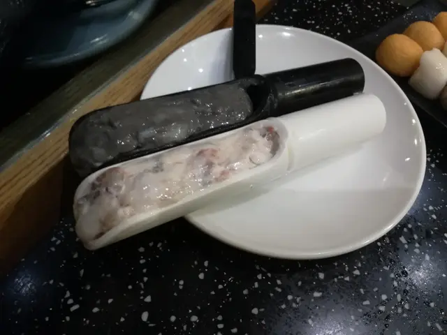 墨魚滑