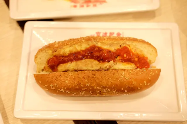 咸牛肉炒蛋軍艦