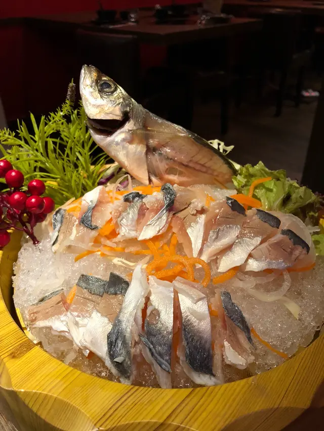 池魚刺身