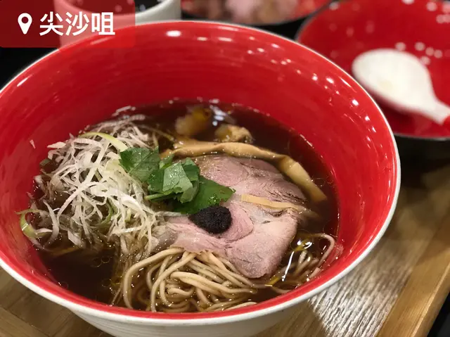 醬油味玉拉麵