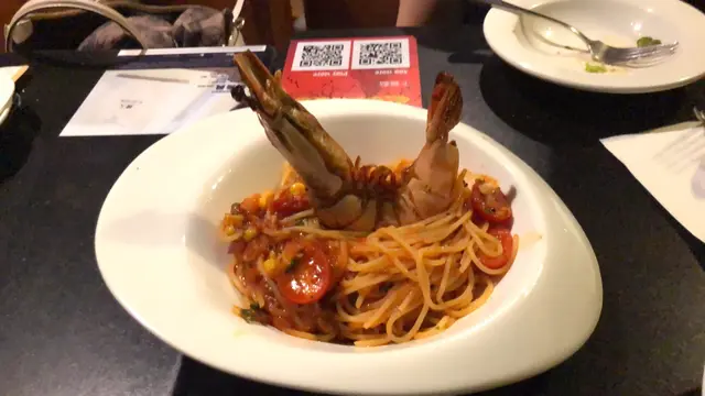 香煎大蝦配墨西哥香辣蕃茄意大利麵