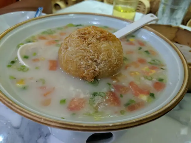 私房金黃球泡飯