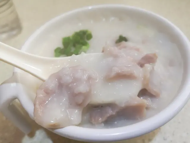 生滾肉片粥