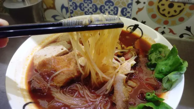 胡志明市蕃茄四寶湯濛粉