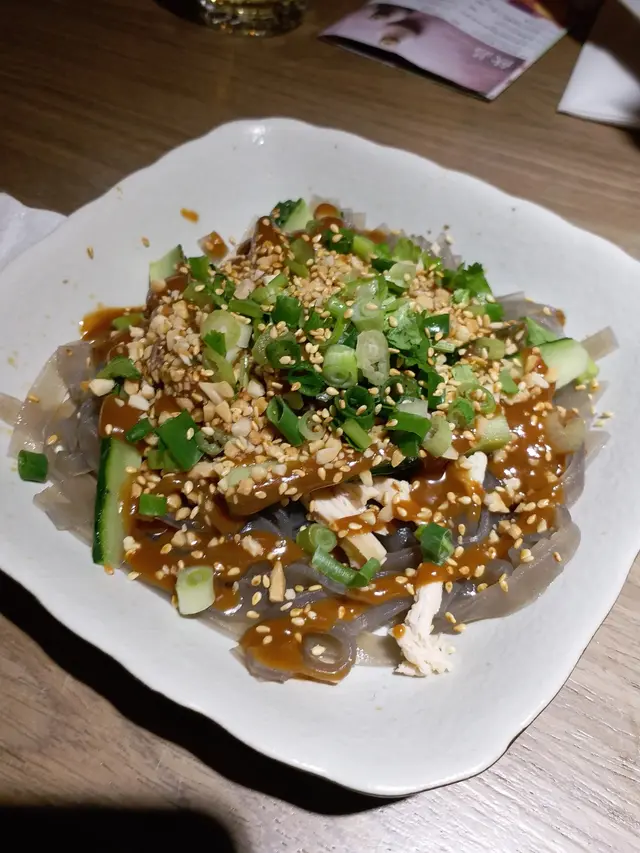 和麻醬雞絲粉皮