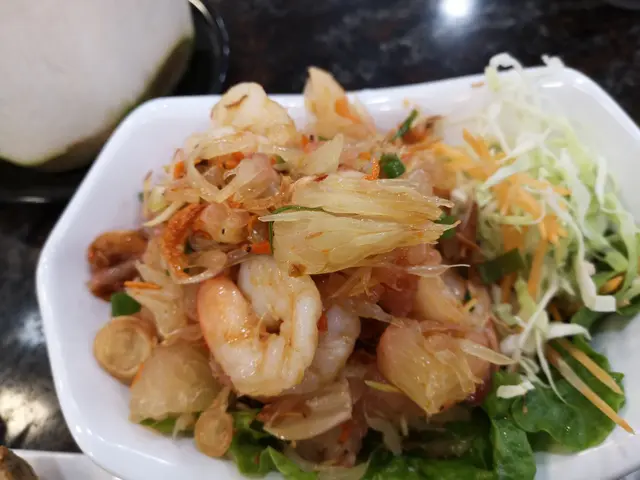 泰式柚子蝦沙律