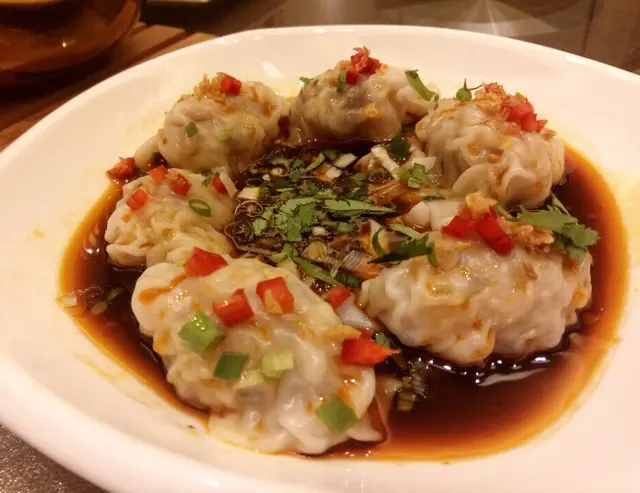 重慶紅油鮮蝦抄手