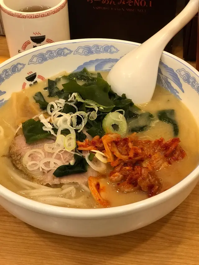 札幌叉光泡菜拉麵