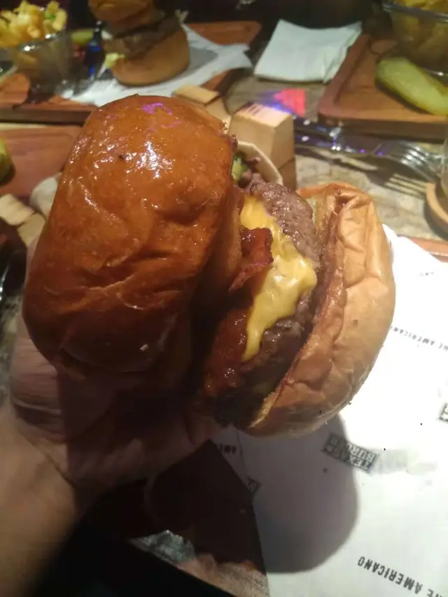 德州燒烤牛肉漢堡