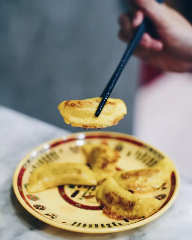香煎蛋餃