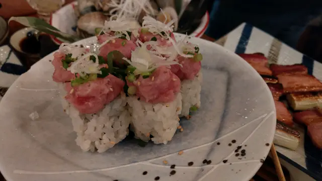 吞拿魚蓉味道普遍都唔突出, 佢都唔例外, 無大感覺