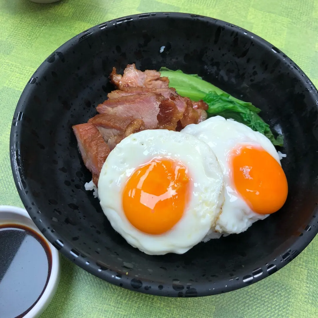 最掂叉烧煎双蛋饭 $45