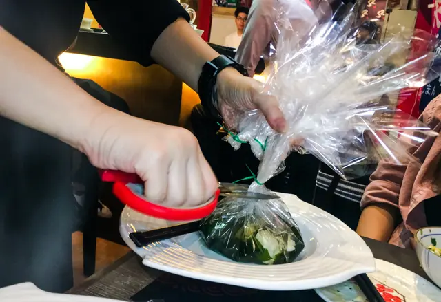 S2鐵板紙包蜆湯