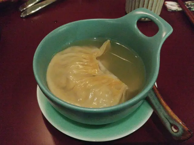 佛跳牆湯餃