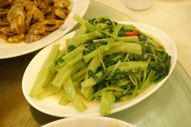 椒絲腐乳炒通菜 