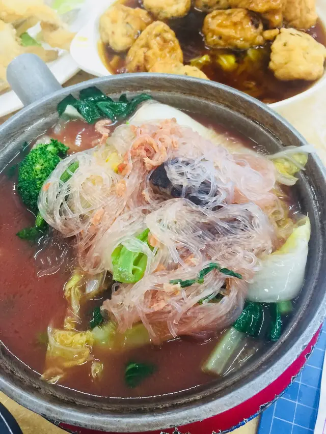 南乳粉絲什菜煲