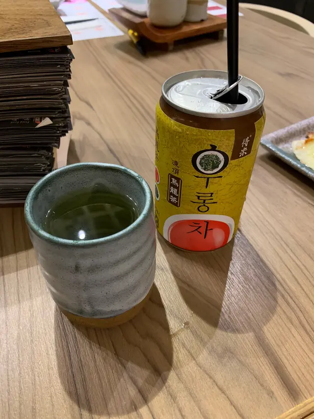 熱菜蜜，烏龍茶