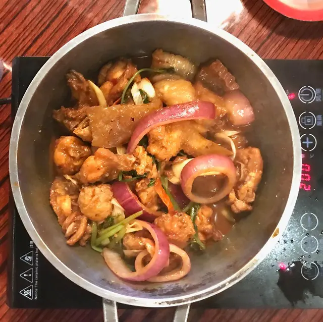 花膠麻辣雞煲