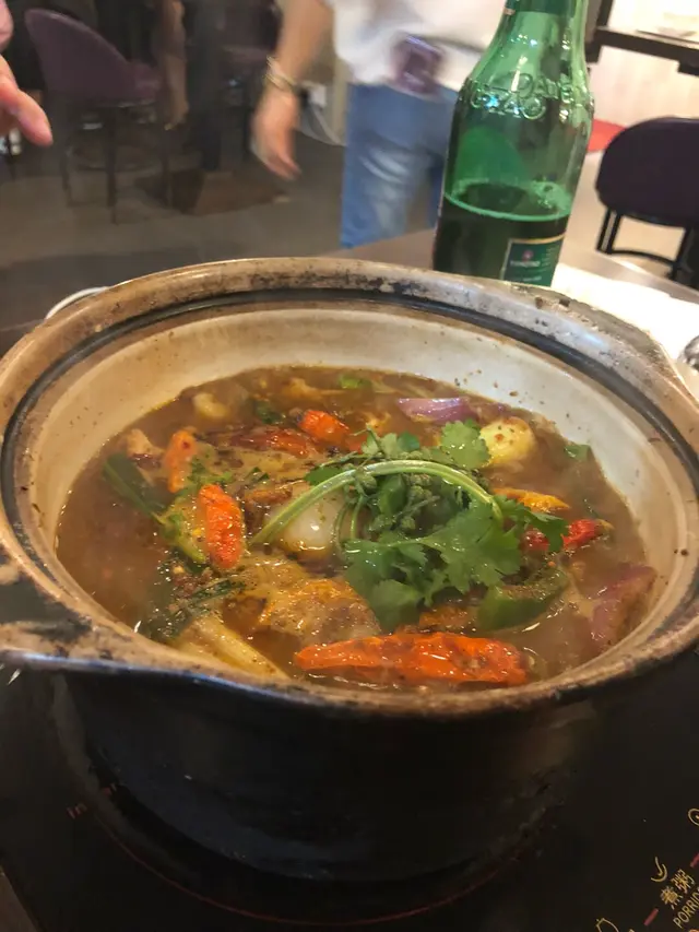 麻辣雞煲