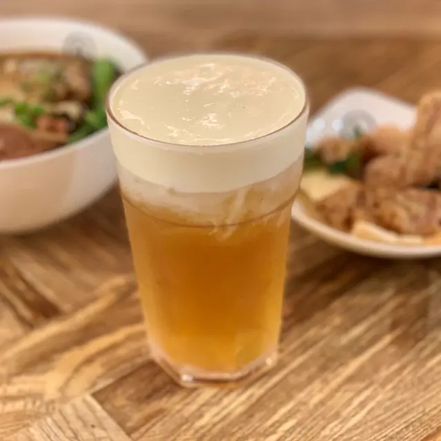 芝士奶蓋炭焙烏龍茶