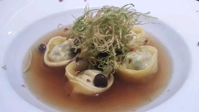 野菌波菜芝士意大利雲吞