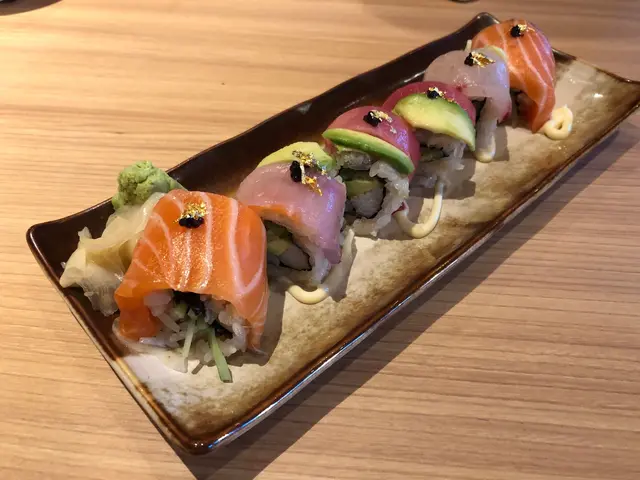 丸十彩虹卷