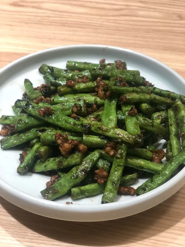 四季豆味道比魯肉更加香濃，  送飯一流，味道比想像中好👍🏻