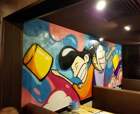 彩色繽紛、帶點Hiphop味的牆上噴畫 - 銅鑼灣的Milu Thai มิลู่ไทย
