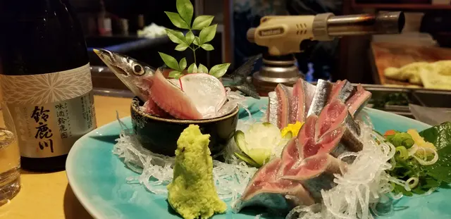 秋刀魚刺身