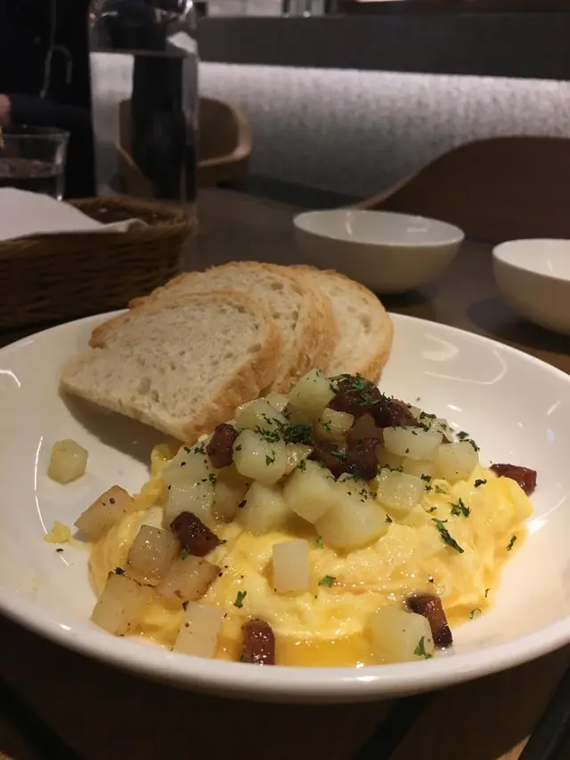 煙豬面肉薯仔炒蛋