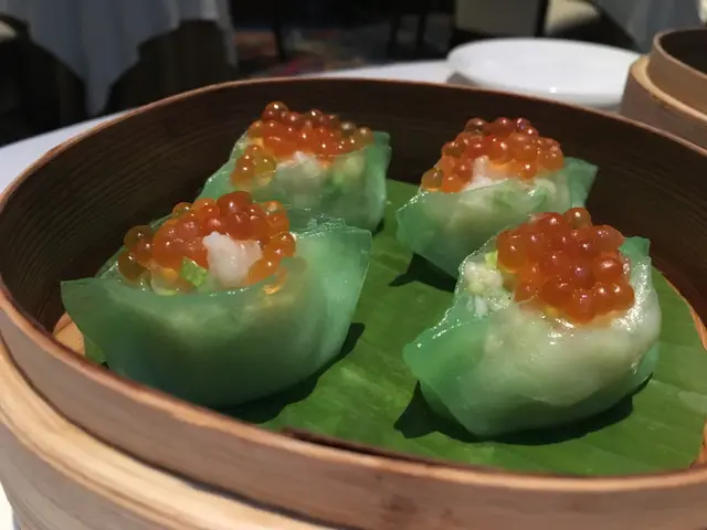 三文魚籽翠玉海鮮餃