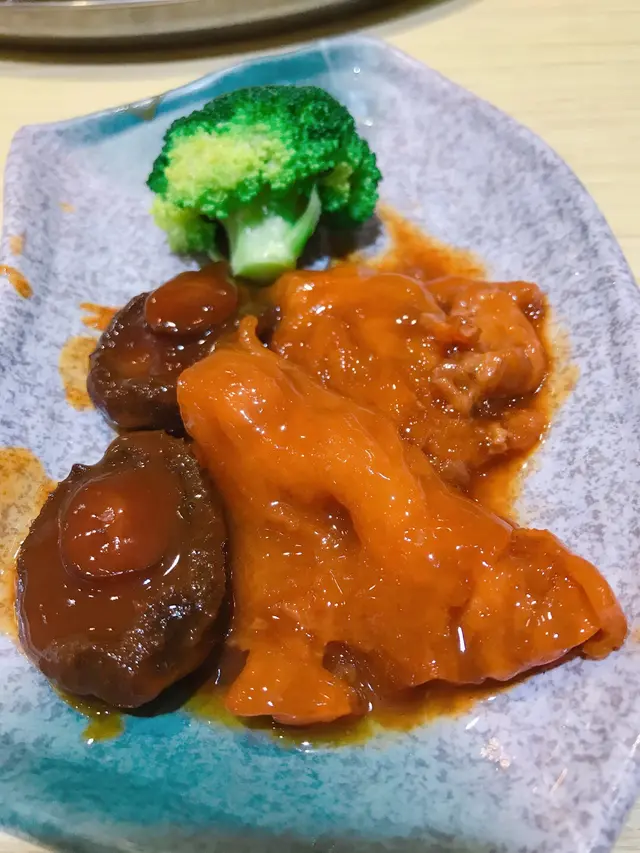 花膠扣鮑魚