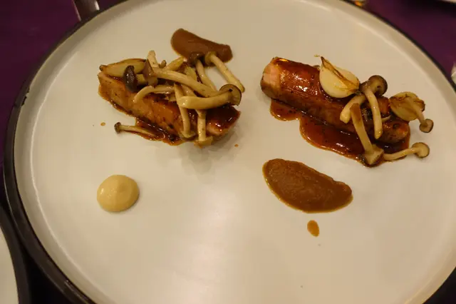 黑毛豬肉嫩多汁!