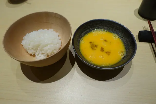 選用日本蛋及日本北海道夢美人白米