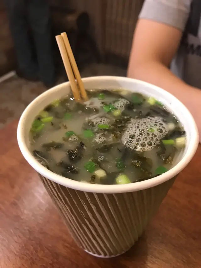 很有住家魚湯感覺，配上紫菜更具風味