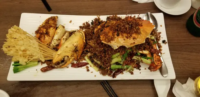 $380食一隻唔夠2斤嘅肉蟹，又貴又唔好食!