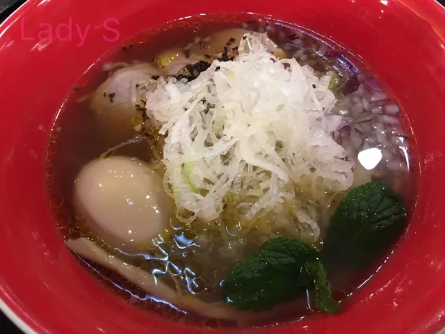 鹽味味玉叉燒拉麺