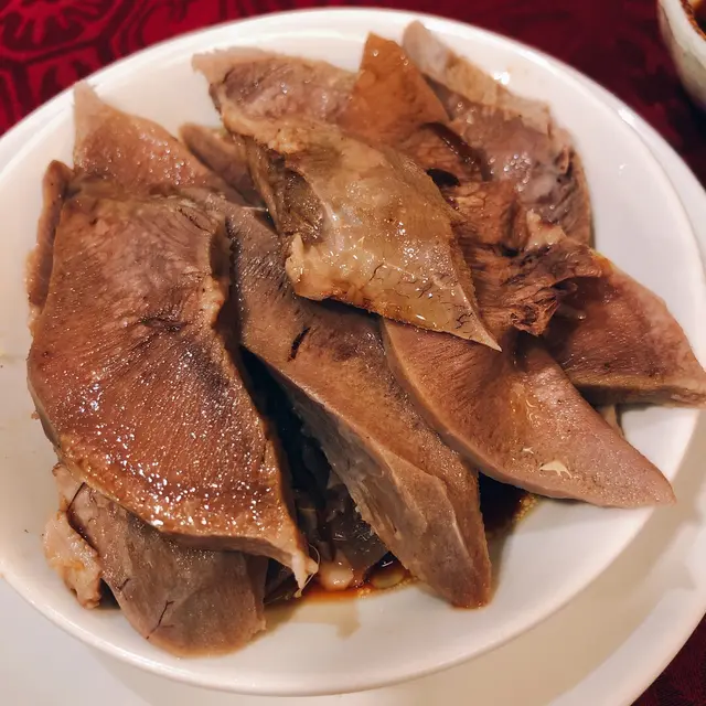 肉質嫩滑吾過火，配少少豉油，邪惡食品之一。