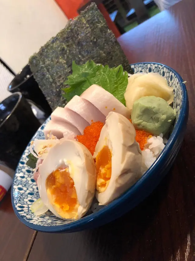 劍魚腩蔥拖羅爆丼