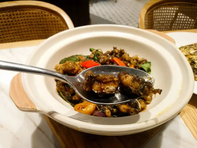 九層塔香燜海蠣