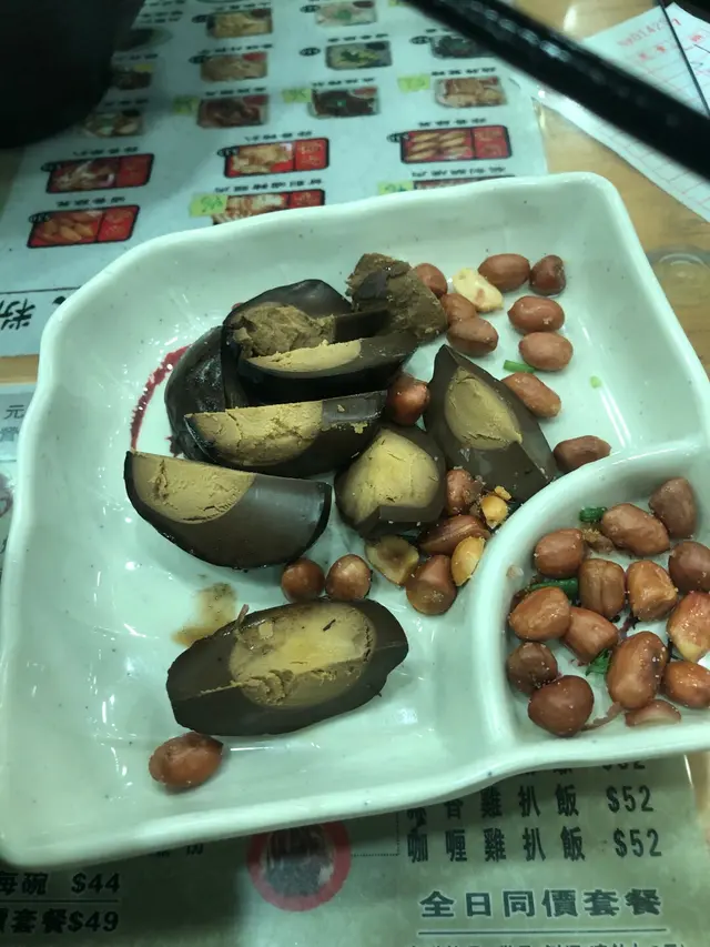 滷香雞蛋