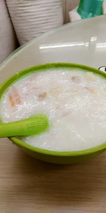 艇仔粥
