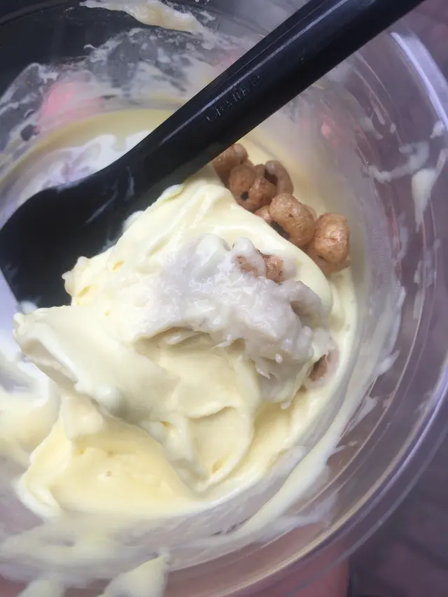 貓山王軟雪糕新地