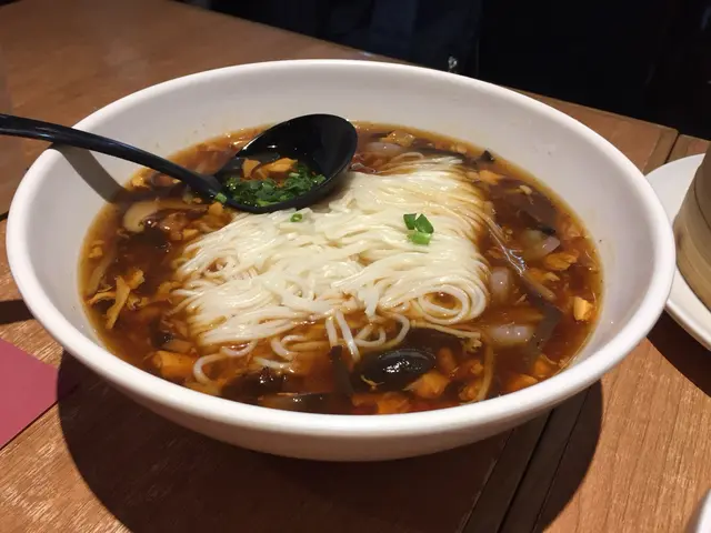 酸辣湯麵