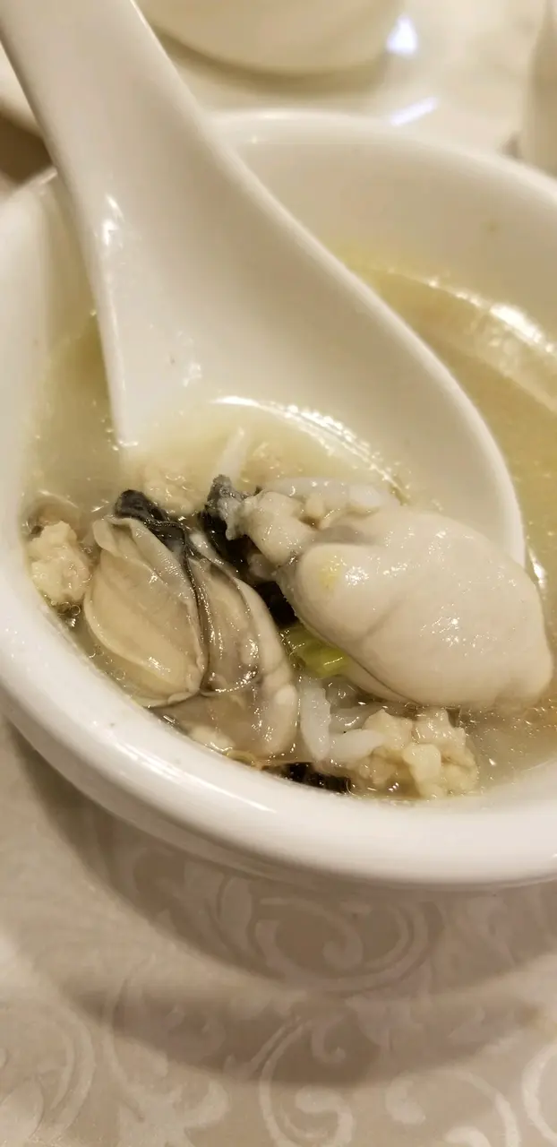 蠔仔肉碎粥