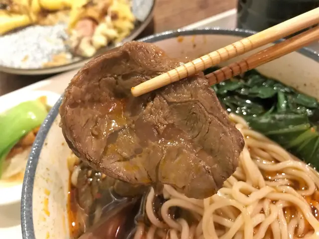 麻辣牛腱麵