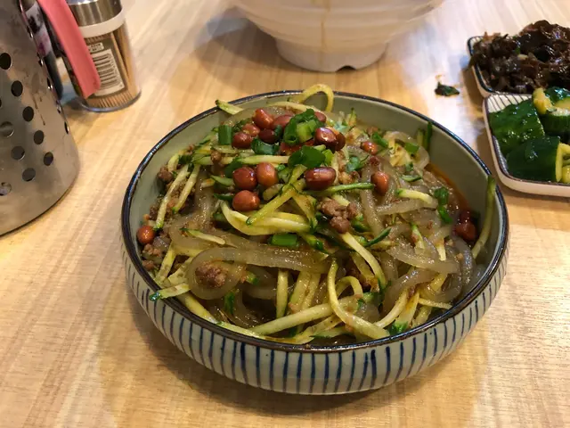 紅薯粉好煙韌 唔會太乾身 個人嫌有啲油(不過呢個係川菜既特色)