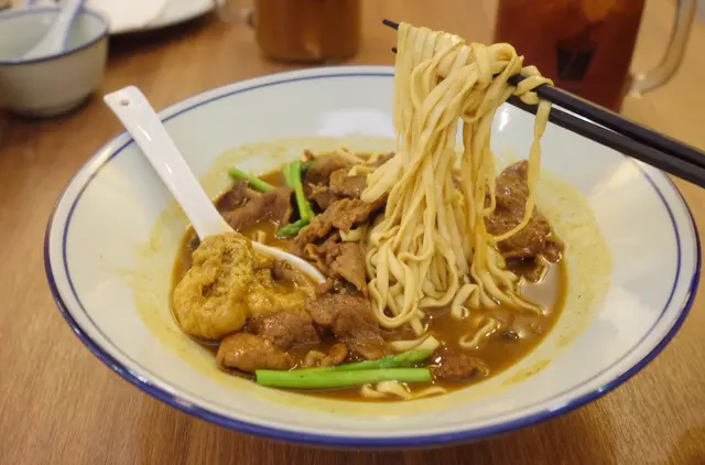 咖喱牛肉Kiki湯麵