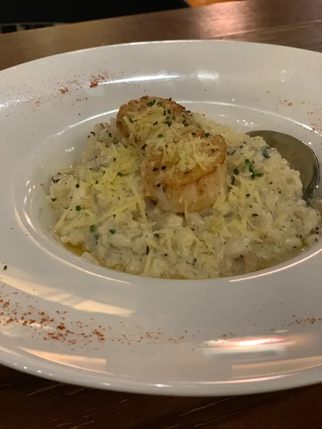 輕煎日本帶子黑松露意大利飯