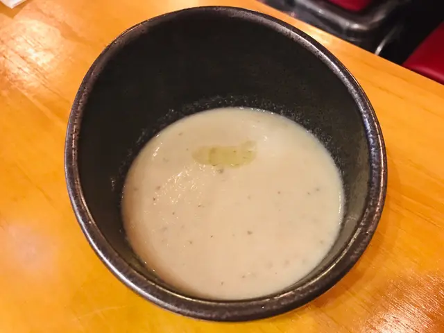白松露洋蔥湯